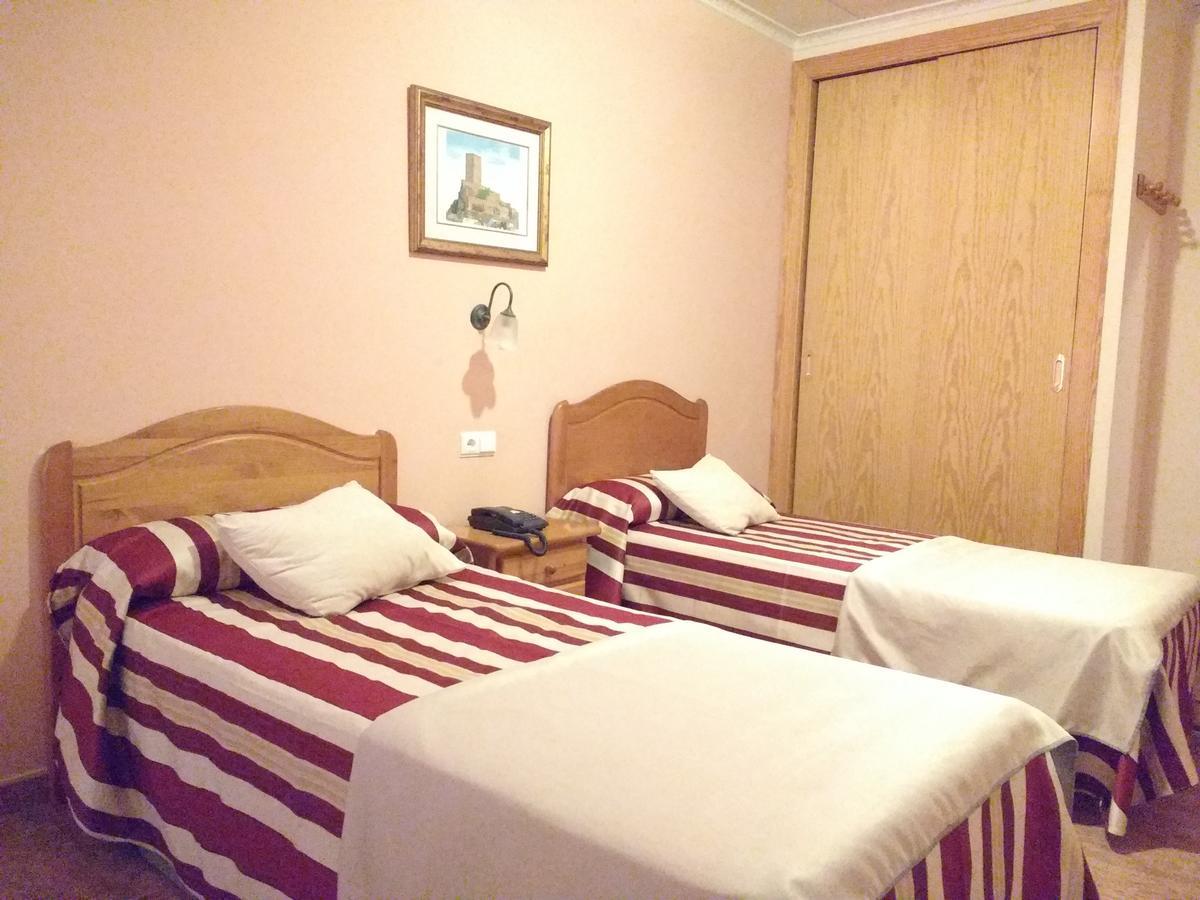 Hotel Meson El Castillo Bañeres Eksteriør billede